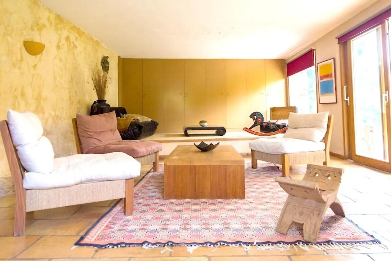 Villa Charmante A Vauvenargues Avec Piscine Privee Et Jardin 0*,  France